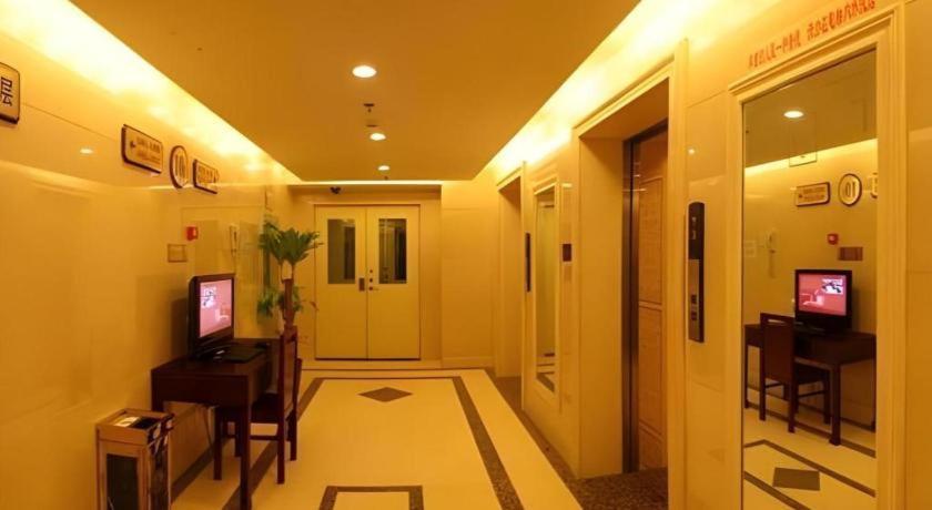 Beijing Ruyi Business Hotel Exterior photo